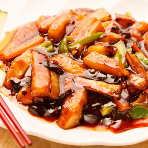 Баклажаны с овощами в кисло-сладком соусе (54)