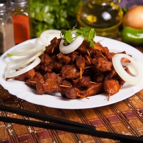 Мясо на шпажках (32)